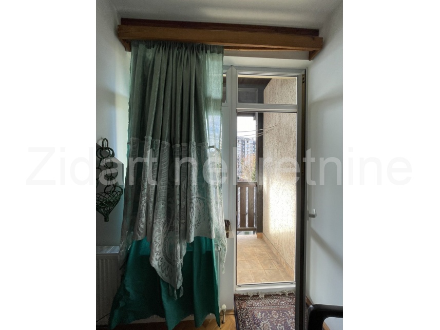 Квартира, 645 м², 100 000$ — FAKTOR